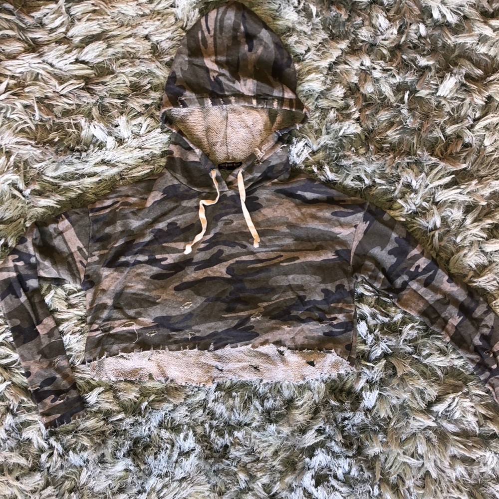 Camo Crop Top Hoodie